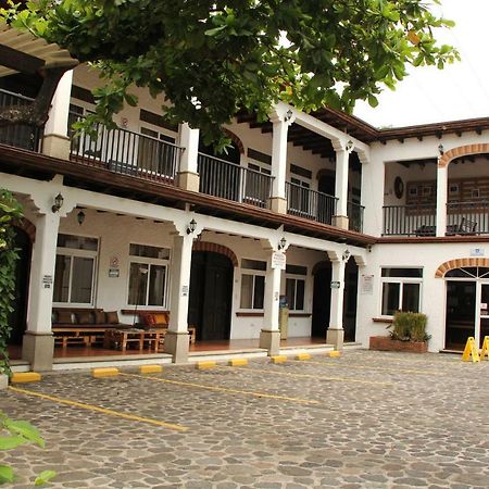 Casa Bourbon Hotel เรตาลูเลอ ภายนอก รูปภาพ