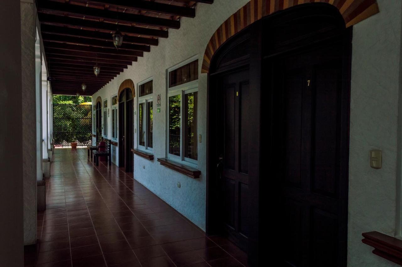 Casa Bourbon Hotel เรตาลูเลอ ภายนอก รูปภาพ